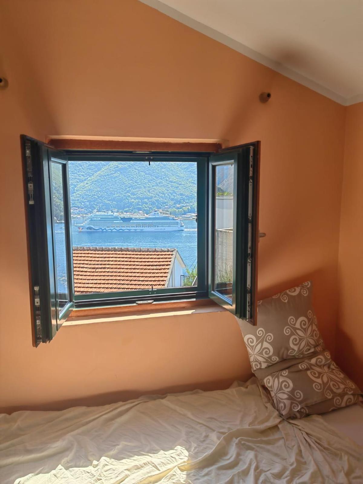 Holiday Home Sunny Hill 카메나리 외부 사진
