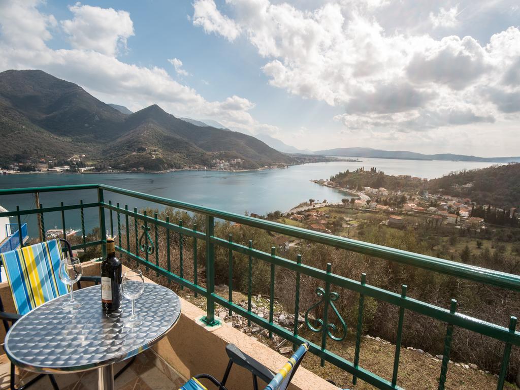 Holiday Home Sunny Hill 카메나리 객실 사진