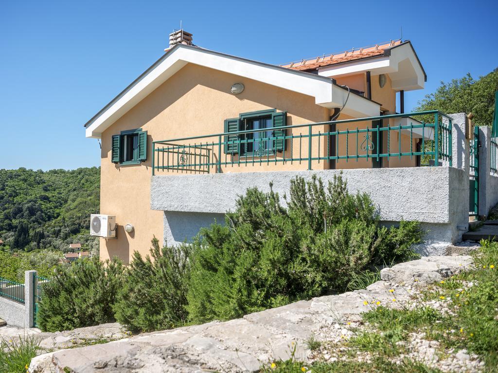Holiday Home Sunny Hill 카메나리 외부 사진